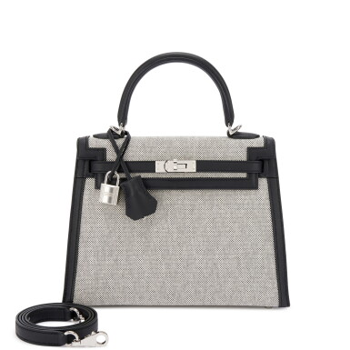 View full screen - View 1 of Lot 528. Black Swift and Ecru Toile Kelly 25 Sellier Palladium Hardware, 2025.