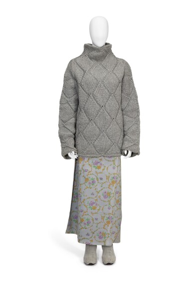 View full screen - View 1 of Lot 78. Martin Margiela, Fall-Winter 1999-2000, Look 15 | Martin Margiela, Automne-Hiver 1999-2000, Look 15.