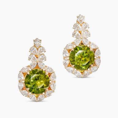View full screen - View 1 of Lot 1678. Pair of Demantoid Garnet and Diamond Pendent Earrings | 6.68 及 6.08克拉 天然「俄羅斯」未經處理翠榴石 配 鑽石 耳墜一對.