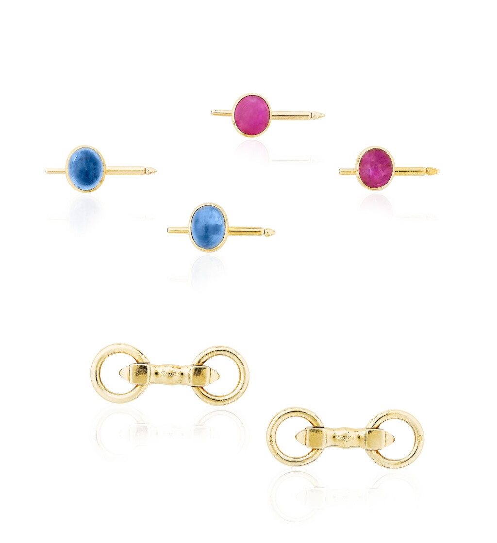 View full screen - View 1 of Lot 126. Parure d'habit rubis et saphirs | Ruby and sapphire dress set.