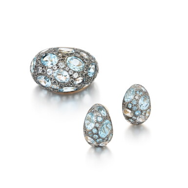 View full screen - View 1 of Lot 193. Demi-parure topazes bleues, "Tabou" | Blue topaz demi-parure, 'Tabou'.