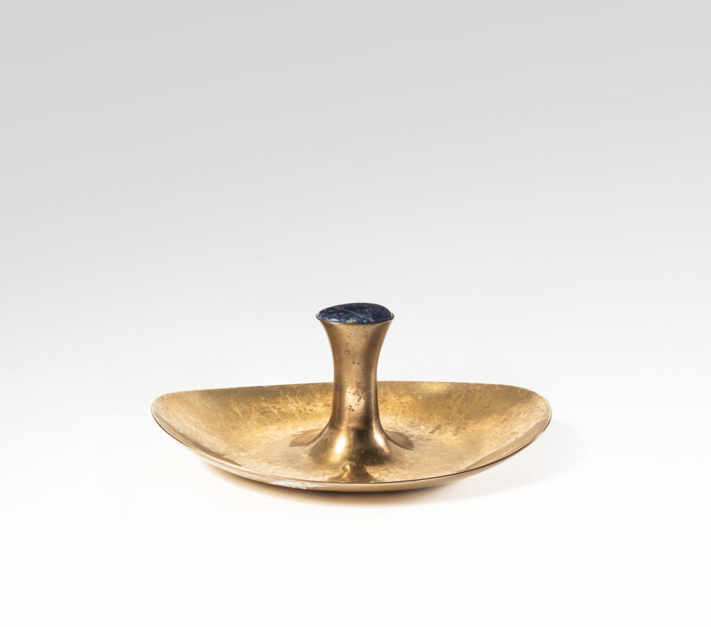 View full screen - View 1 of Lot 169. Ashtray.
