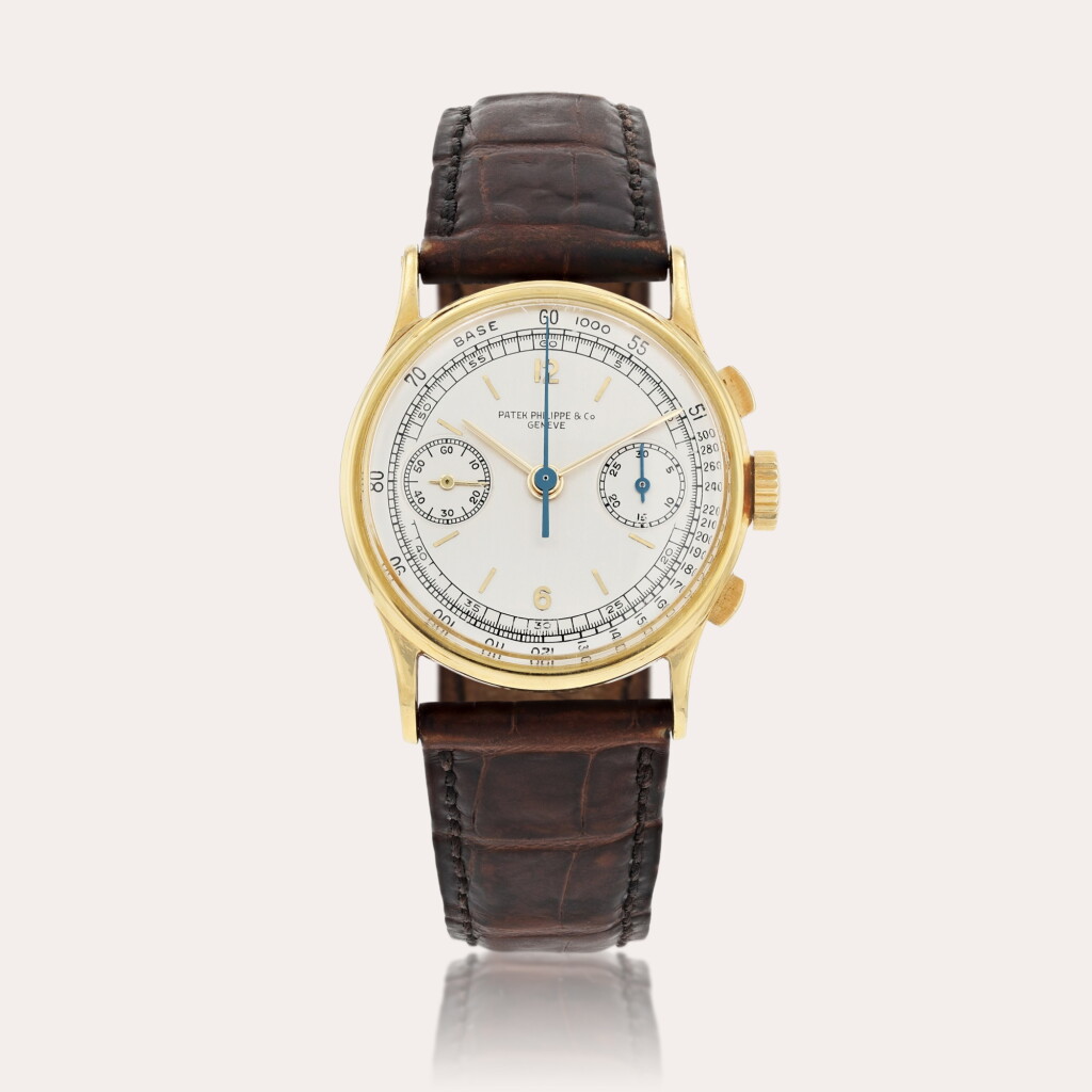 View full screen - View 1 of Lot 374. Reference 130 Montre bracelet chronographe en or jaune | Yellow gold chronograph wristwatch Vers 1939 | Circa 1939.
