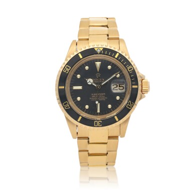 View full screen - View 1 of Lot 449. 'Nipple dial' Submariner, Ref. 1680/8 Yellow gold wristwatch with bracelet Circa 1971.