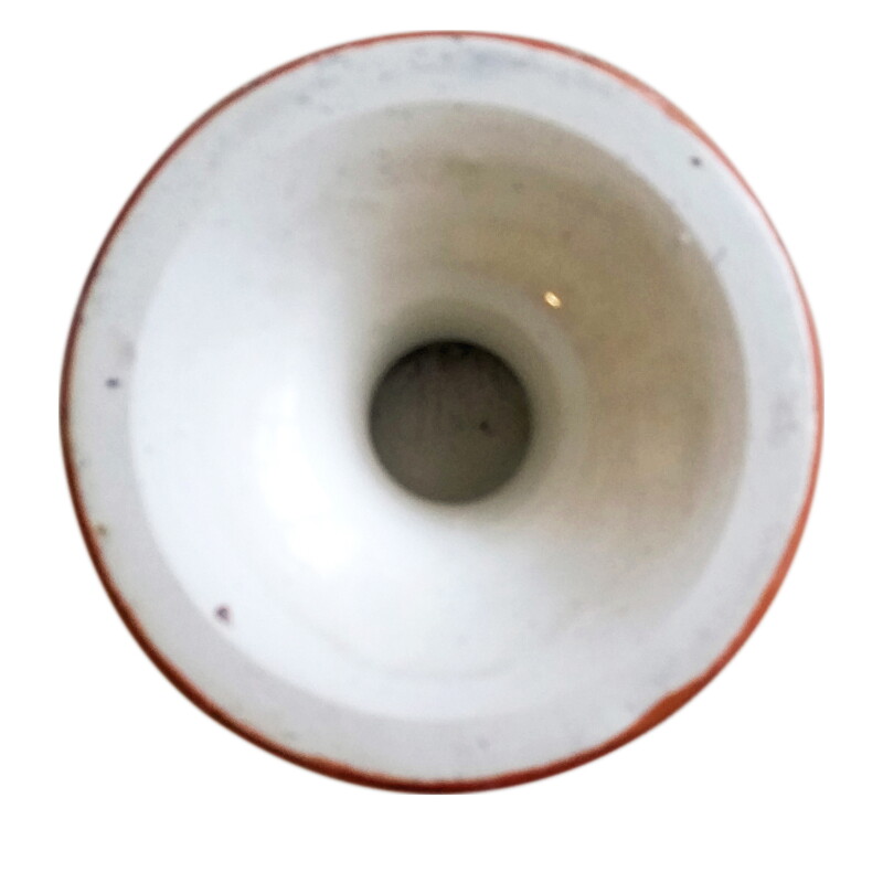 Cover image 0
