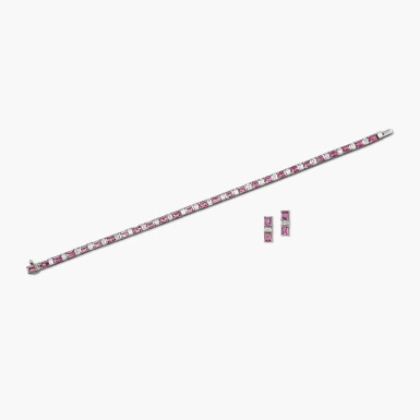 View full screen - View 1 of Lot 1517. Padparadscha Sapphire and Diamond Demi-Parure | 橙粉紅色剛玉 配 鑽石 手鏈 及 耳環 套裝.