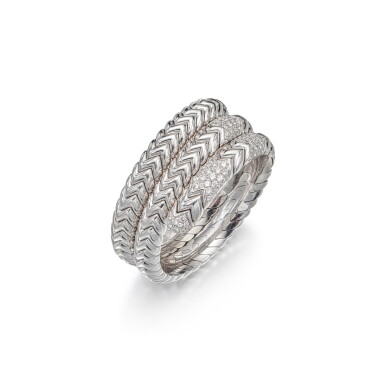View full screen - View 1 of Lot 1746. DIAMOND ‘SPIGA’ BANGLE | 寶格麗 | 鑽石 ‘SPIGA’ 手鐲.