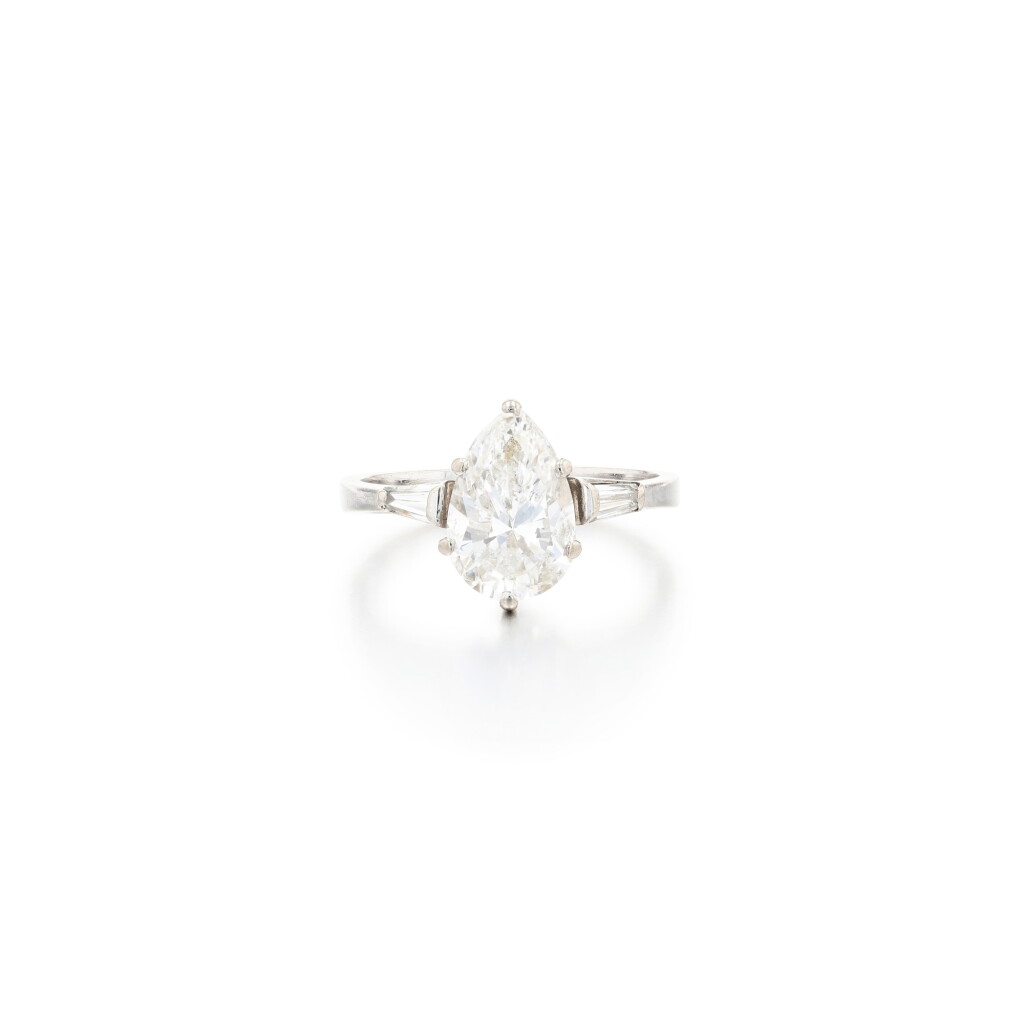 View full screen - View 1 of Lot 125. Bague diamant | Diamond ring.
