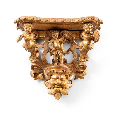 View full screen - View 1 of Lot 3. A gilt-wood wall bracket, French Regence, circa 1720 | Console d'applique en bois doré d'époque Régence, vers 1720.
