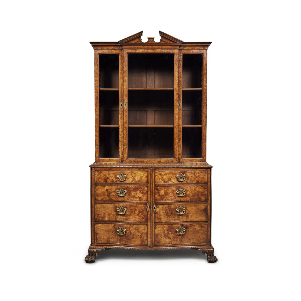 Voir en plein écran - Voir 1 du lot 15. A George II Burr Walnut Bookcase Cabinet, Circa 1745.