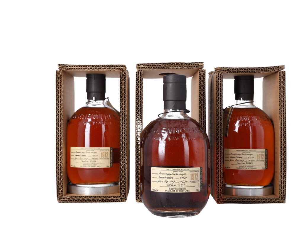 View full screen - View 1 of Lot 5800. The Glenrothes Limited Release 43.0 abv 1972 (3 BT75).