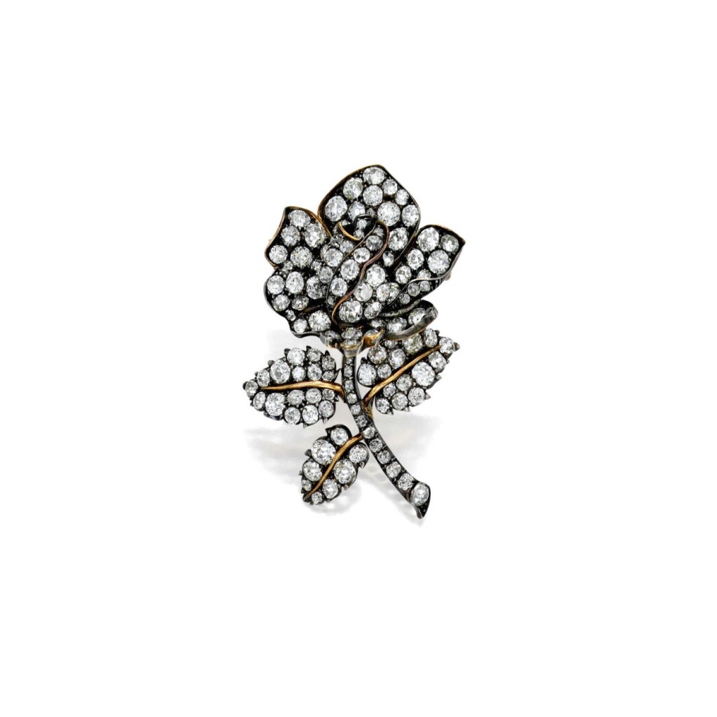 View full screen - View 1 of Lot 171. Diamond Brooch.