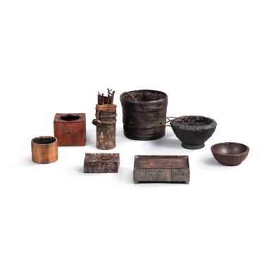 View full screen - View 1 of Lot 205. A Group of Seven Lacquer Maker's Accessories | Ensemble de Sept Accessoires de Laqueur Japan | Japon.