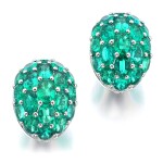 GRAF | PAIR OF EMERALD AND DIAMOND EARRINGS