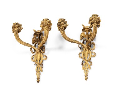 View full screen - View 1 of Lot 114. A pair of Louis XVI gilt-bronze wall appliques, circa 1780 | Paire d'appliques au Caducée en bronze doré d'époque Louis XVI, vers 1780.
