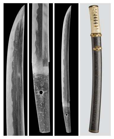 View full screen - View 1 of Lot 61. An aikuchi tanto | Signed Kiyomitsu | Edo period, 17th century.