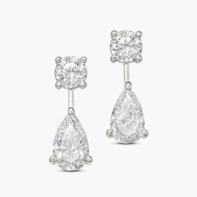 View full screen - View 1 of Lot 1221. Pair of Diamond Pendent Earrings | 2.32 及 2.01克拉 鑽石 耳墜一對.