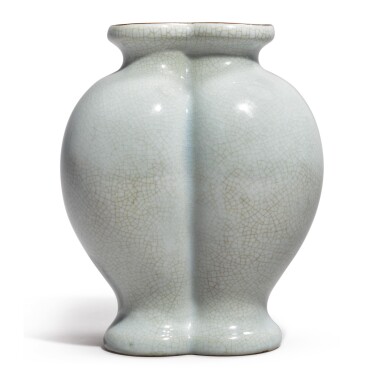 View full screen - View 1 of Lot 531. AN EXCEPTIONALLY RARE RU-TYPE CONJOINED DOUBLE-VASE, QIANLONG SEAL MARK AND PERIOD .