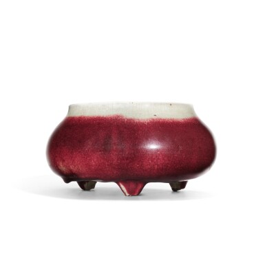 View full screen - View 1 of Lot 3310. A Langyao red-glazed tripod incense burner, Qing dynasty, 17th - 18th period | 清十七至十八世紀 郎窰紅釉三足爐.