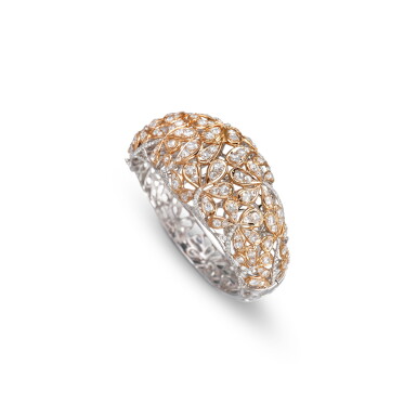 View full screen - View 1 of Lot 591. Diamond Bangle | 鑽石 手鐲.