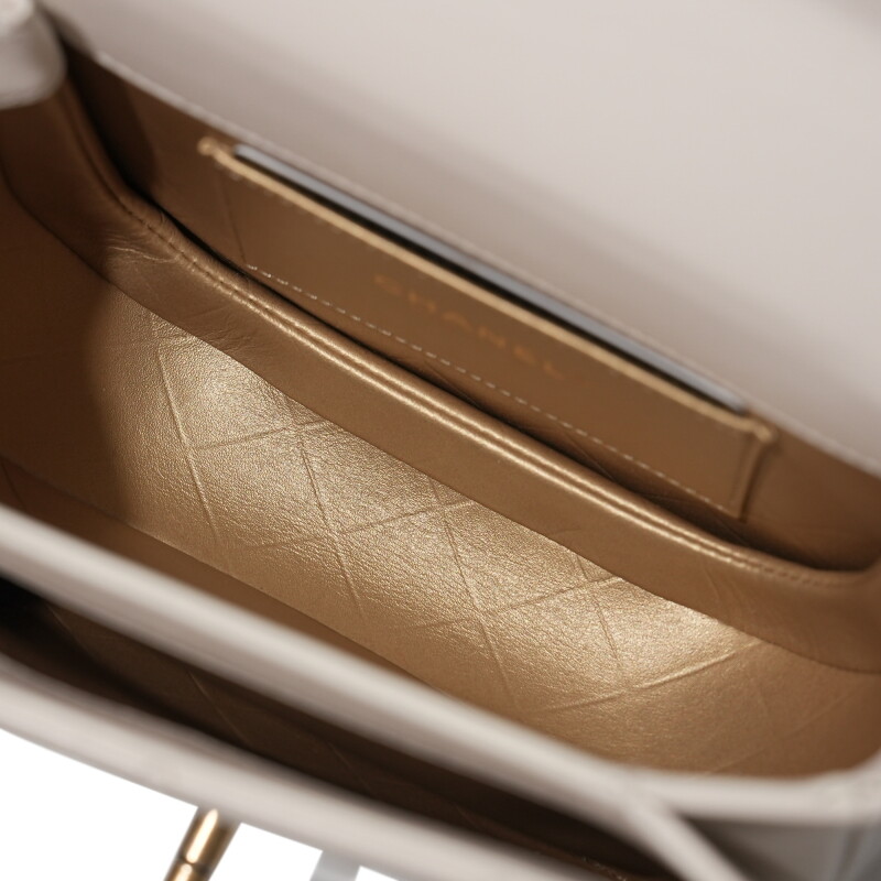Cover image 0