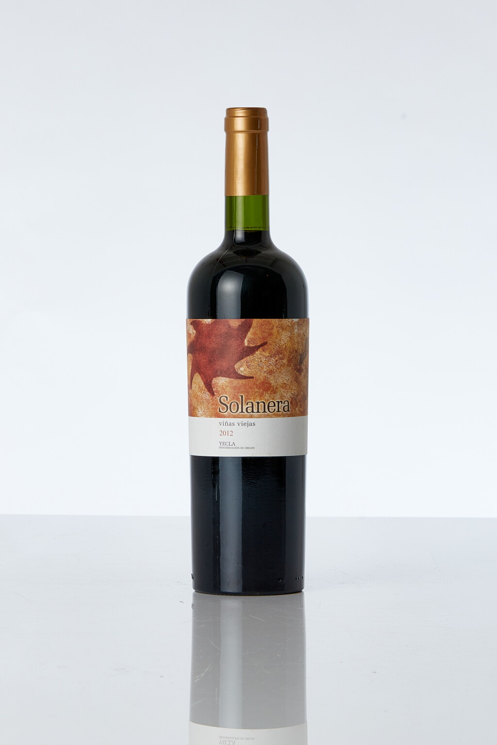 View full screen - View 1 of Lot 7309. Bodegas Castano Solanera Viñas Viejas 2012 (24 BT).