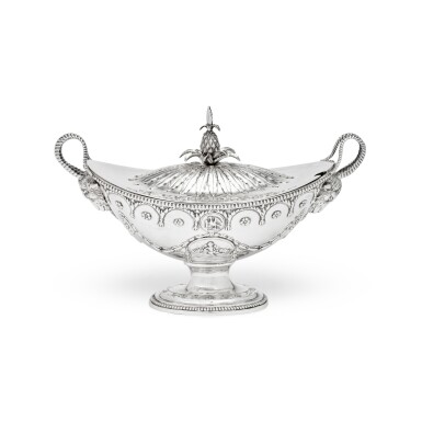 View full screen - View 1 of Lot 930. Of Philadelphia Interest: George III Silver Sauce Tureen and Cover, William Holmes, London, 1783.