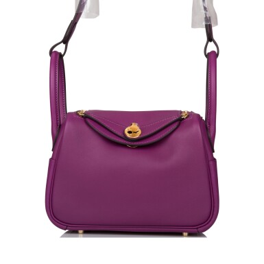 View full screen - View 1 of Lot 68. Anémone Swift Leather Mini Lindy 20 Gold Hardware, 2020.