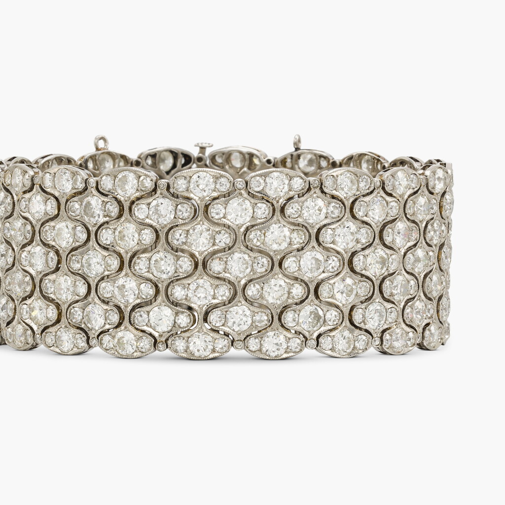 View full screen - View 1 of Lot 7. Diamond Bracelet .