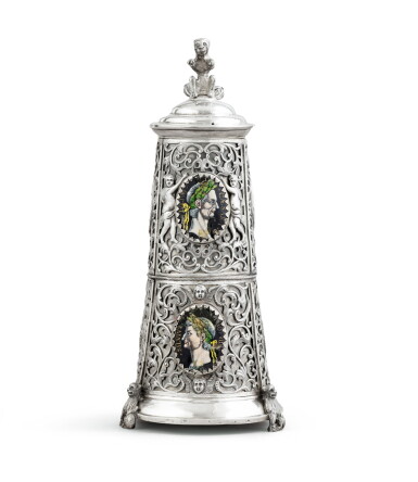 View full screen - View 1 of Lot 79. A large silver and enamelled Austro-Hungarian covered tankard, probably Prague circa 1880 | Grande chope couverte en argent et émaux, Autriche-Hongrie, probablement Prague, vers 1880.