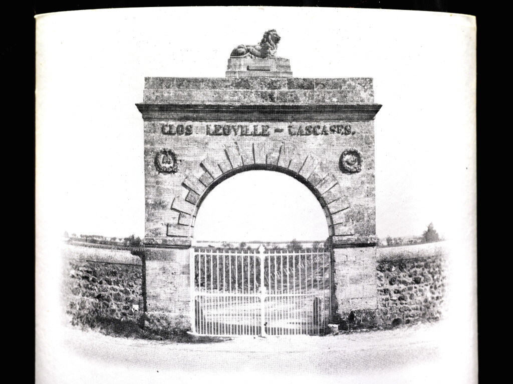 View full screen - View 1 of Lot 525. Château Léoville Las Cases 1990 (1 MAG).