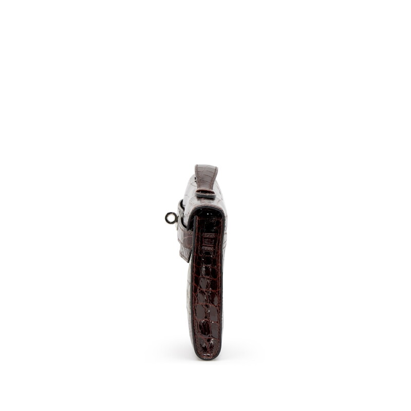 Cover image 0