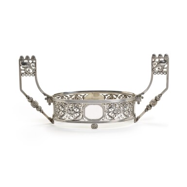 View full screen - View 1 of Lot 168. A Fabergé silver centrepiece mount, Moscow, 1908-1917.