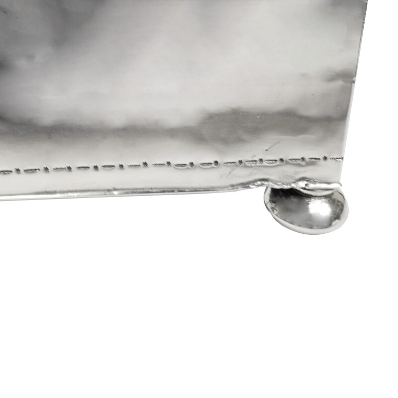 Cover image 0
