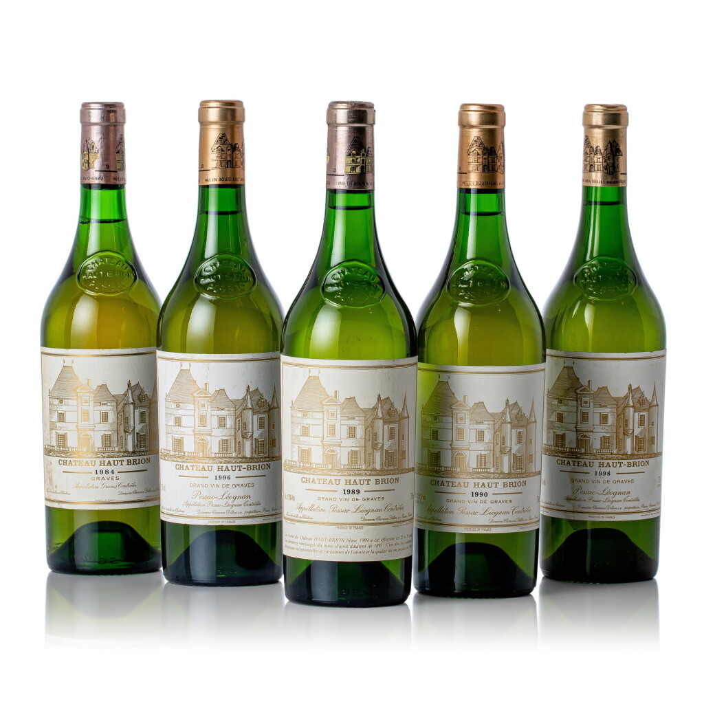 View full screen - View 1 of Lot 3034. Château Haut Brion Blanc 1984 (7 BT).
