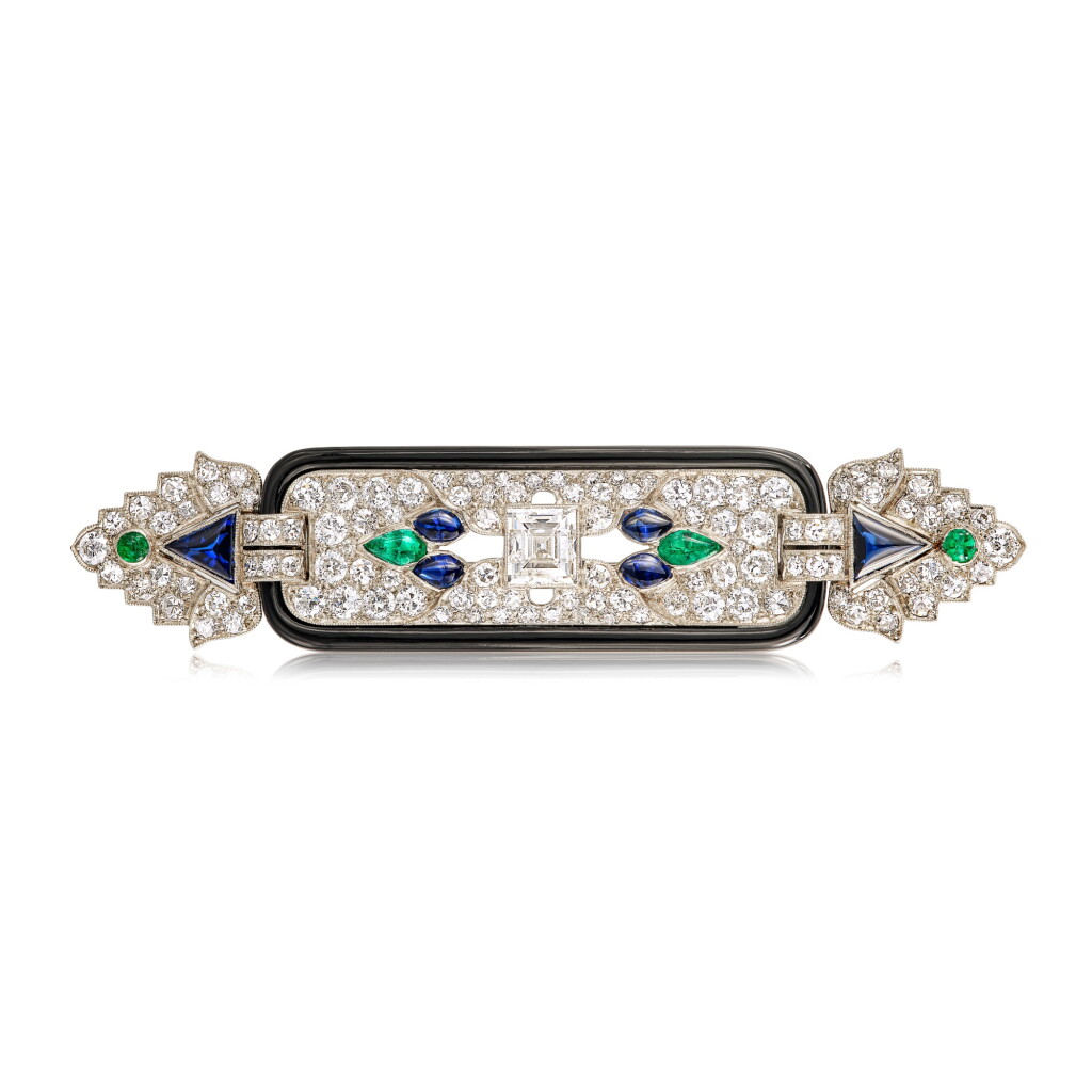 View full screen - View 1 of Lot 1874. Sapphire, Emerald, Onyx and Diamond Brooch, circa 1925 | Janesich | 藍寶石 配 祖母綠 及 縞瑪瑙 及 鑽石 胸針, 年份約1925.