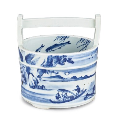View full screen - View 1 of Lot 3645. A blue and white water bucket Mark and period of Daoguang, dated in accordance to 1822 | 清道光 青花赤壁賦圖提樑桶 《道光二年数貮拾製》款.