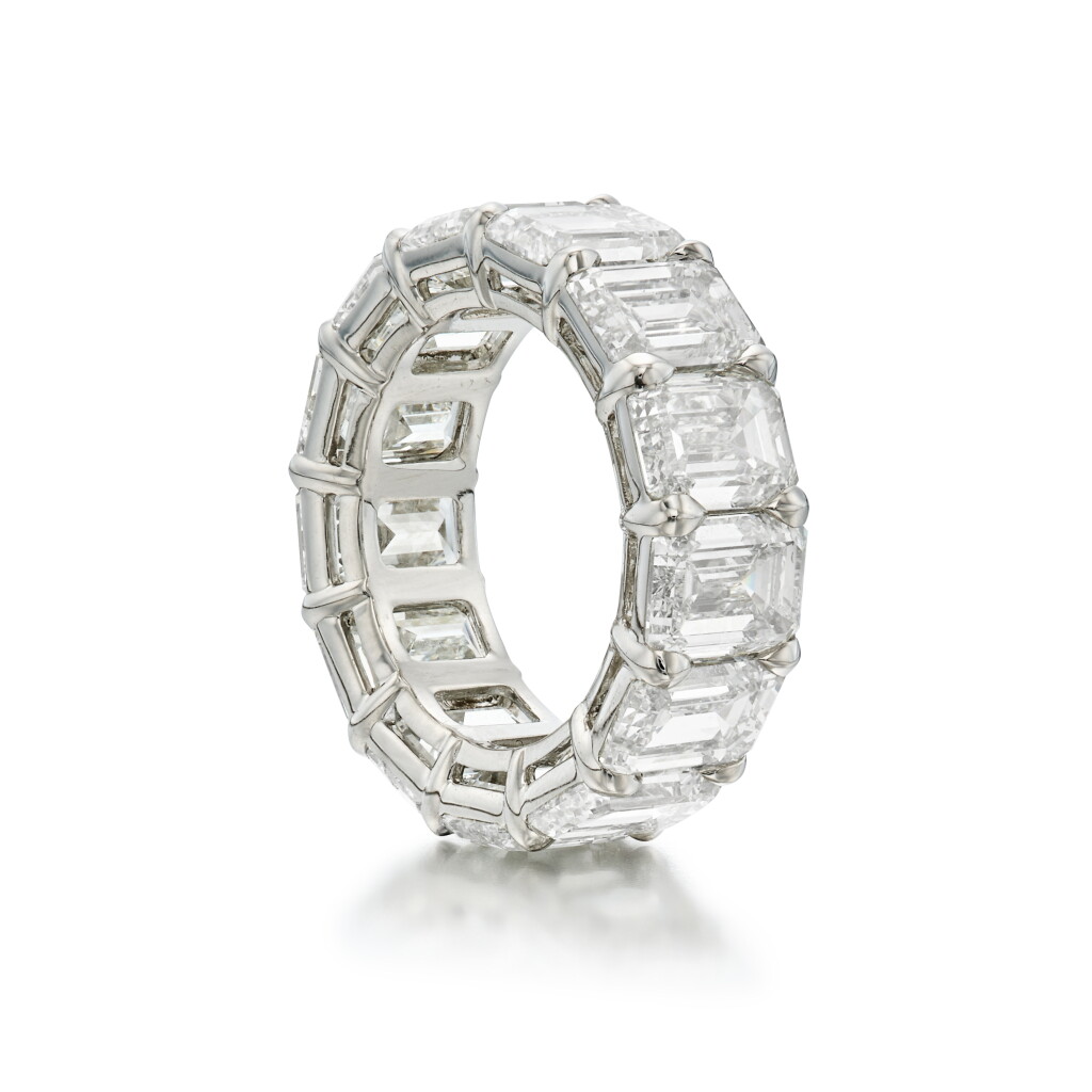 View full screen - View 1 of Lot 1678. DIAMOND RING | 鑽石 戒指 (鑽石總重19.52克拉).
