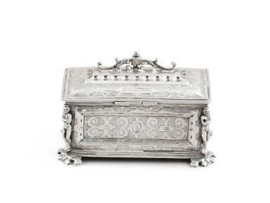 View full screen - View 1 of Lot 148. A Spanish silver holy oil case, Hernando de Onãte, Zaragossa, circa 1580 | Coffret chrismatoire en argent par Hernando de Onãte, Saragosse, vers 1580.