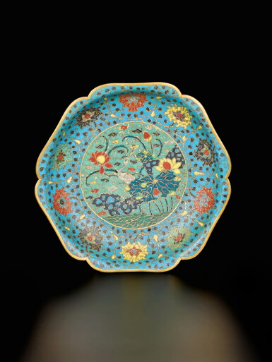 View full screen - View 1 of Lot 101. A cloisonné enamel 'crane' lobed tripod dish, Ming dynasty, 16th / 17th century | 明十六 / 十七世紀 掐絲琺瑯荷塘雲鶴紋葵式三足盤.