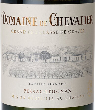 View full screen - View 1 of Lot 8269. Domaine de Chevalier Blanc 2009 (12 BT).