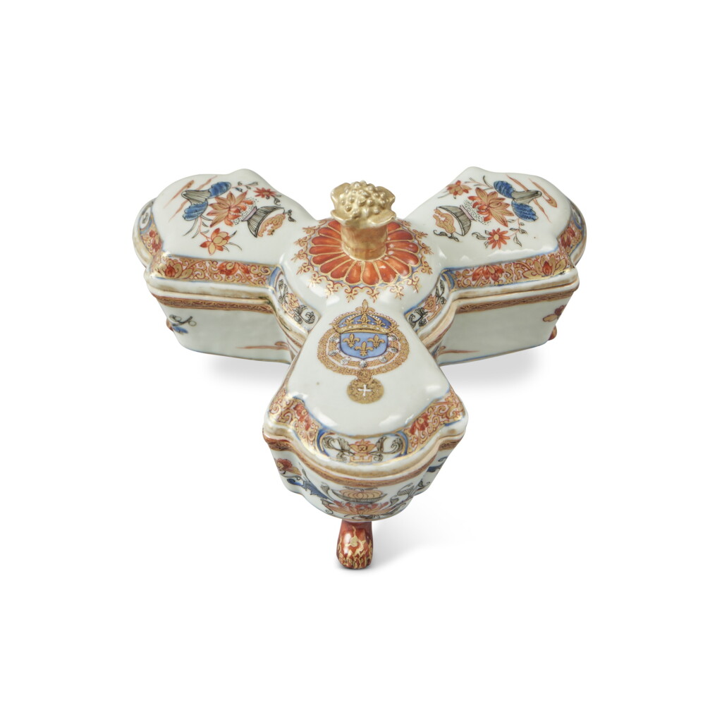 View full screen - View 1 of Lot 656. An Extremely Rare and Important Chinese Export Imari 'Royal Arms of France' Tripartite Spice Box and Cover, Qing Dynasty, Qianlong Period, circa 1739-40.