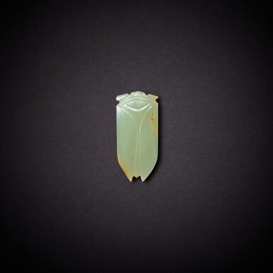 View full screen - View 1 of Lot 3514. A yellowish-celadon jade cicada, Han dynasty | 漢 青黃玉蟬.