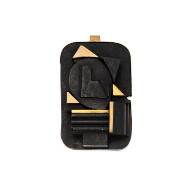 View full screen - View 1 of Lot 39. Untitled Pendant.