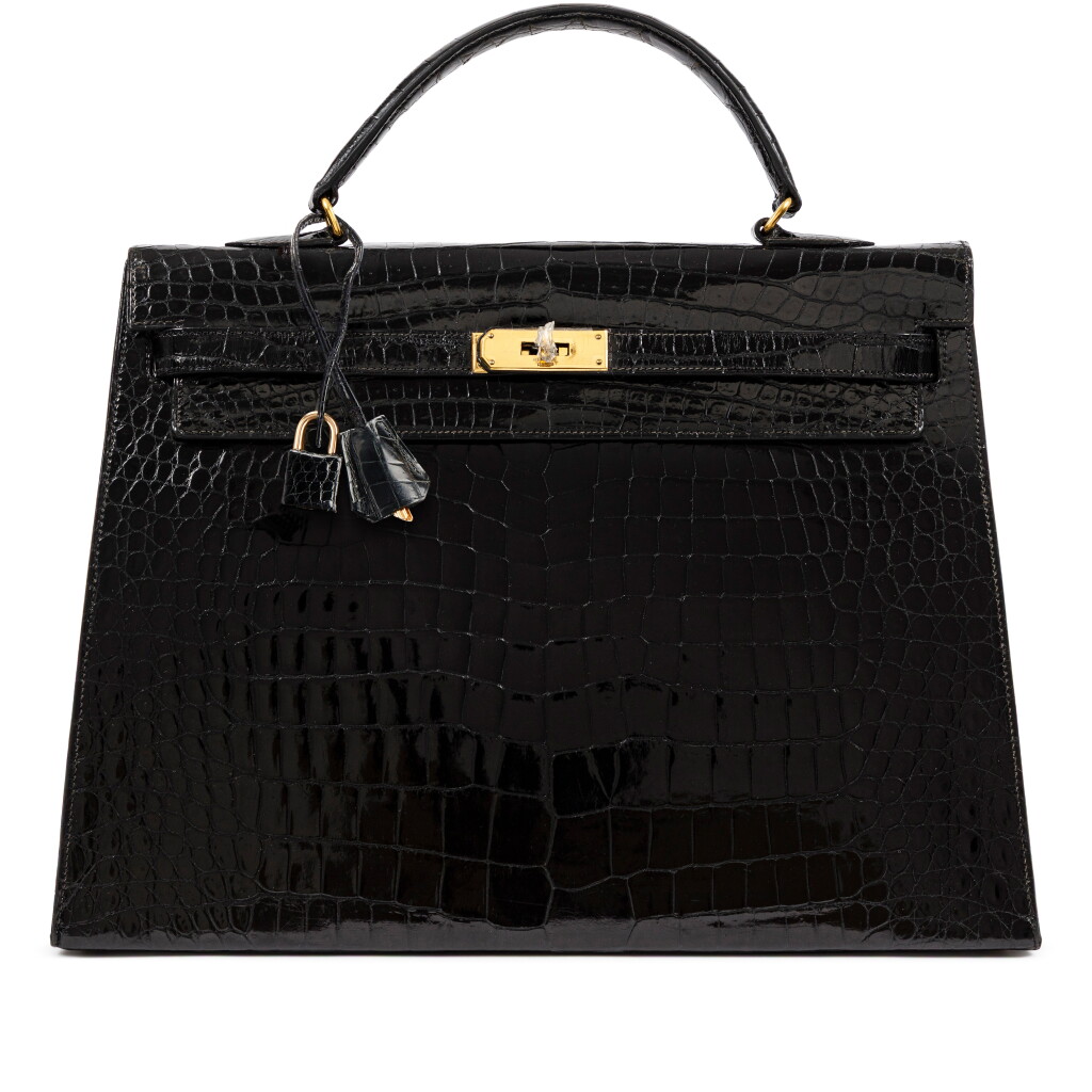 View full screen - View 1 of Lot 691. Vintage Black Shiny Mississipiensis Alligator Kelly 35 Sellier Gold Hardware.
