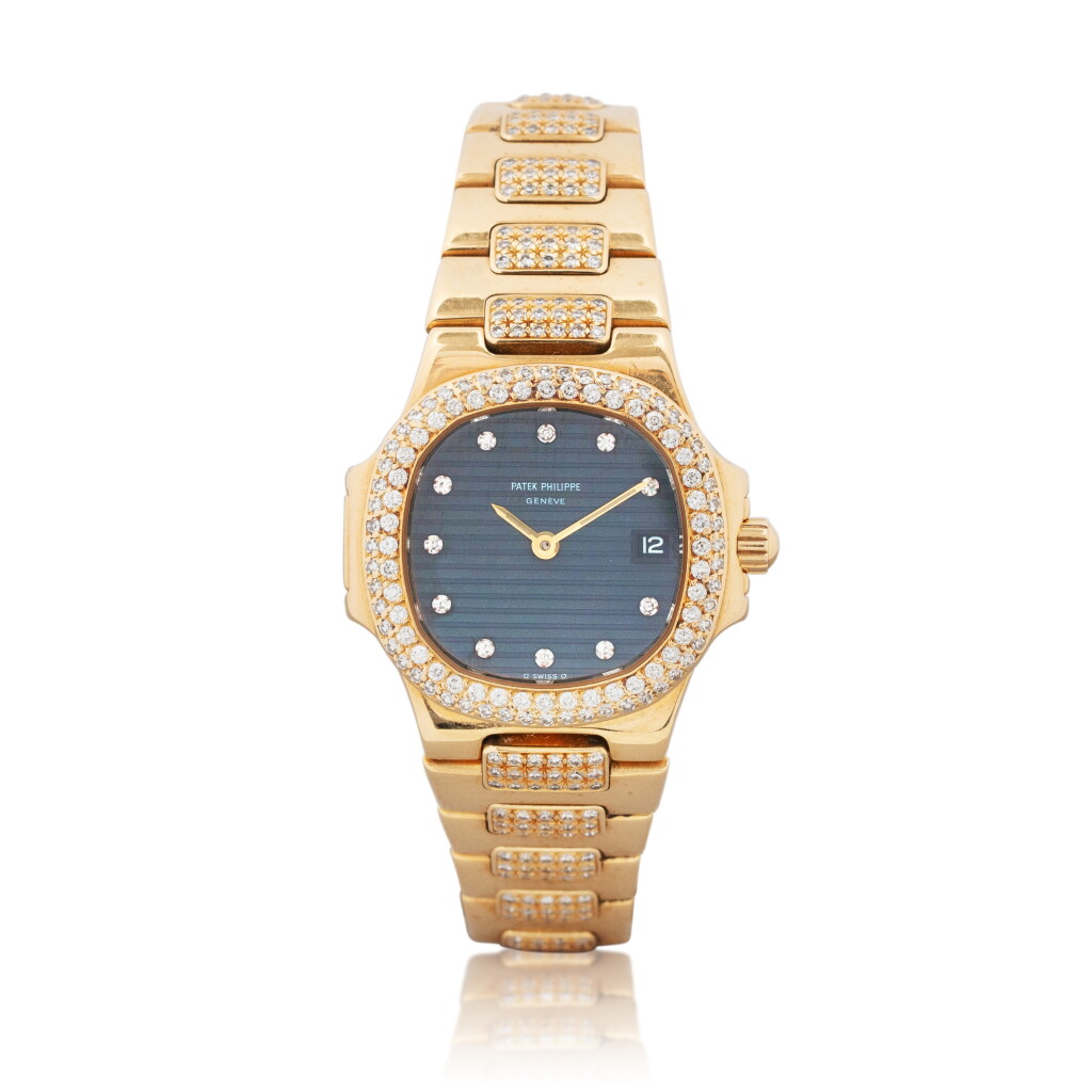 View full screen - View 1 of Lot 1032. Nautilus, Ref. 4700/5 Montre bracelet en or jaune et sertie de diamants avec date et bracelet | Yellow gold and diamond-set wristwatch with date and bracelet Faite en 1988 | Made in 1988.