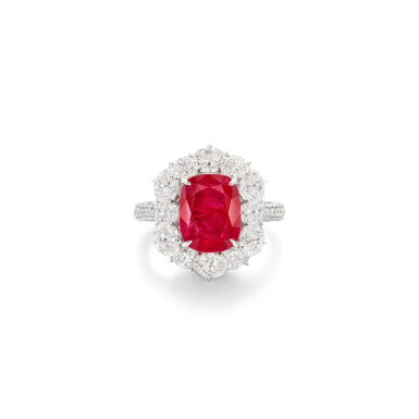 View full screen - View 1 of Lot 241. Ruby and Diamond Ring | 4.01克拉 天然「緬甸」未經加熱紅寶石 配 鑽石 戒指.