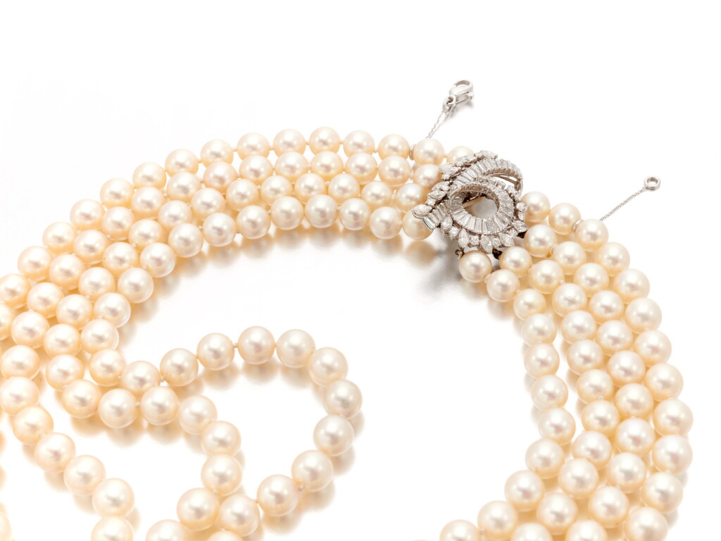View full screen - View 1 of Lot 242. Cultured pearl and diamond necklace (Collana in perle coltivate e diamanti).