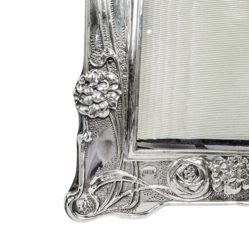 Cover image 0