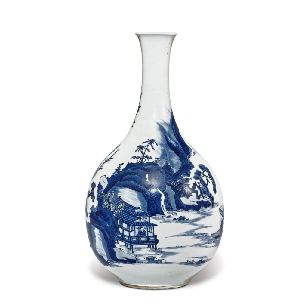 View full screen - View 1 of Lot 601. A Chinese Blue and White 'Red Cliff' Bottle Vase, Qing Dynasty, Kangxi Period.